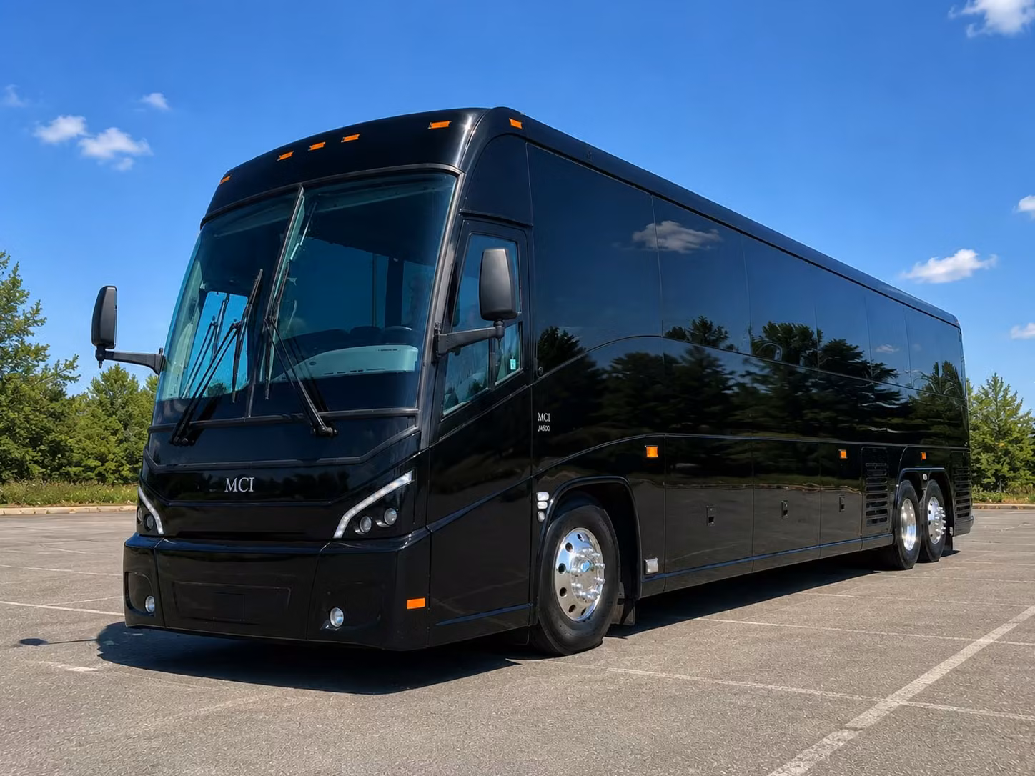 charter bus rentals for lakewood corporate and commuter groups