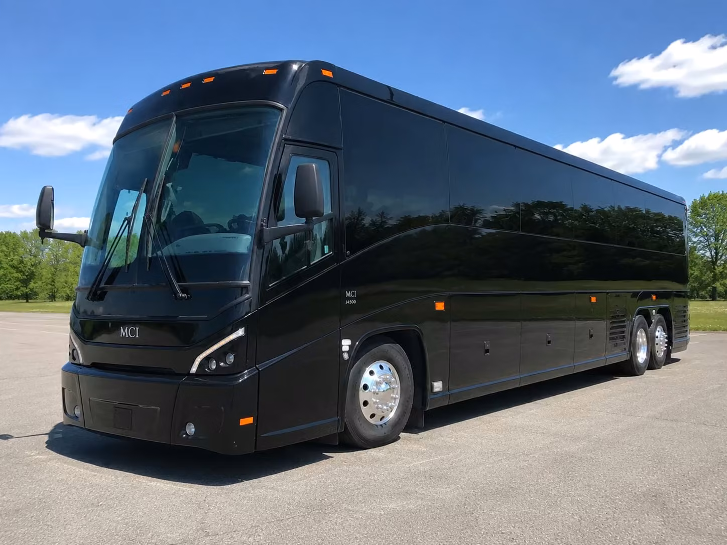 corporate shuttle services to newark liberty international airport from lakewood