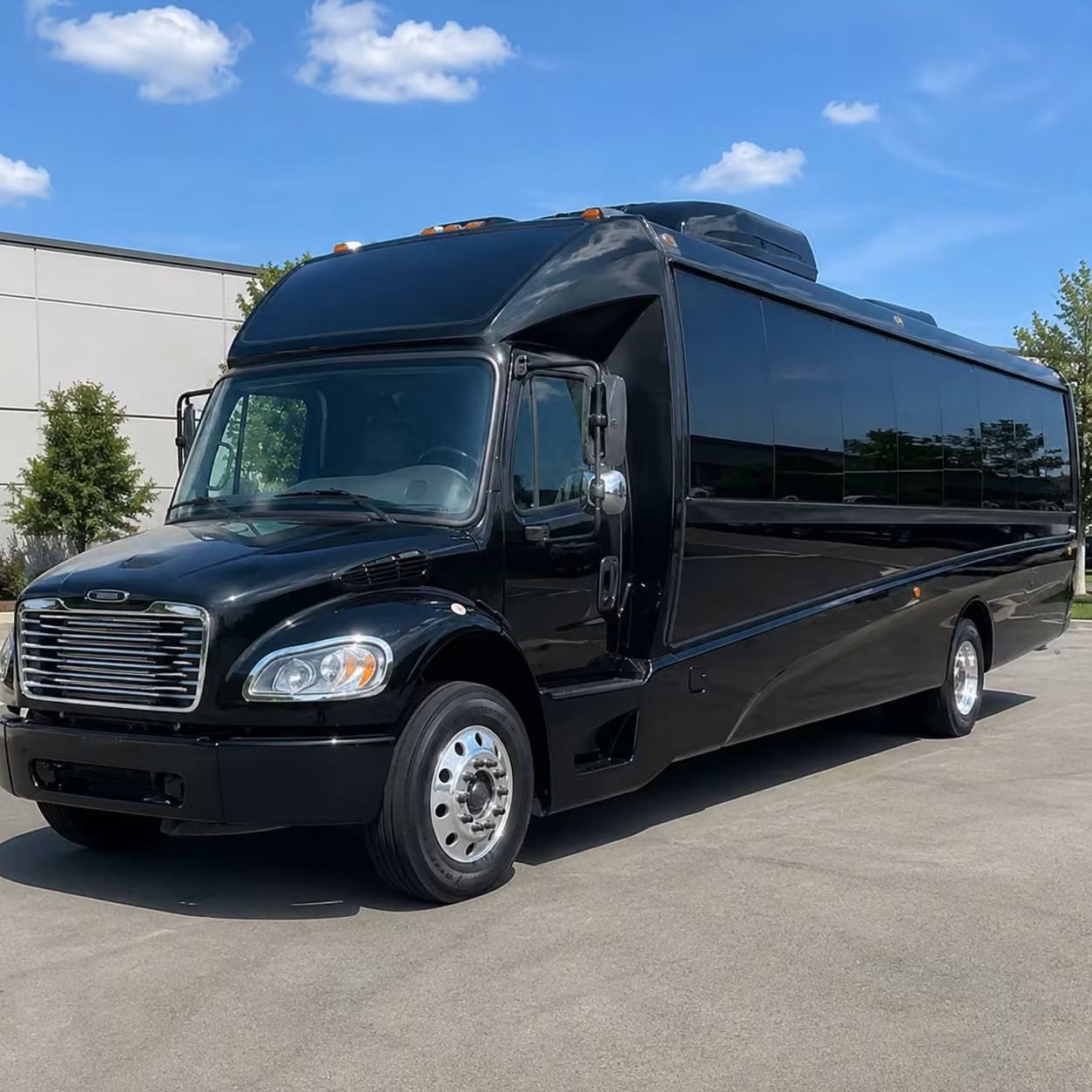 minibus rentals for smaller lakewood school groups and youth organizations