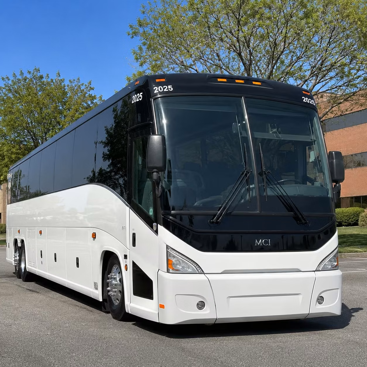 you can find and book long distance transportation in lakewood and any nearby city